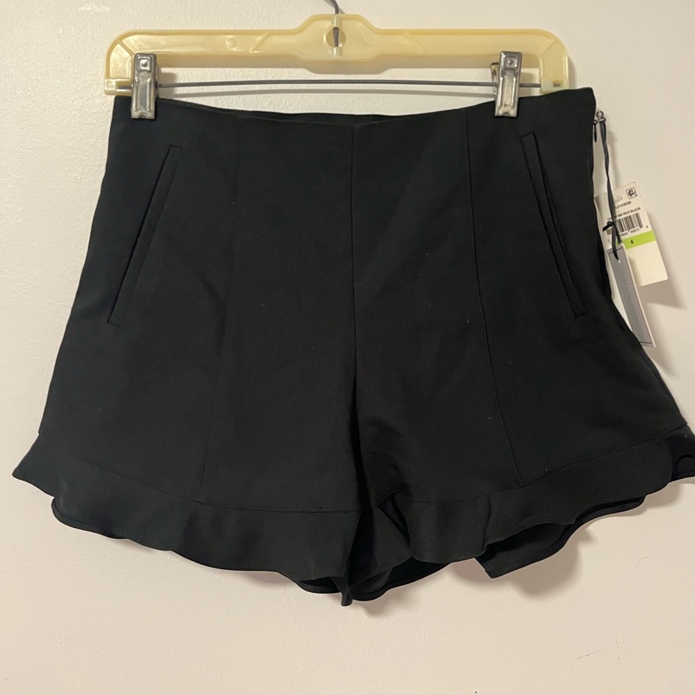 1.STATE Black Ruffle Hem Shorts Size 4